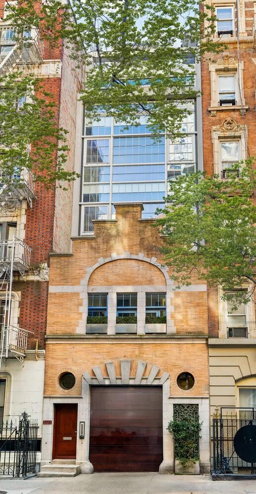 150 East 22nd Street, New York, NY 10010