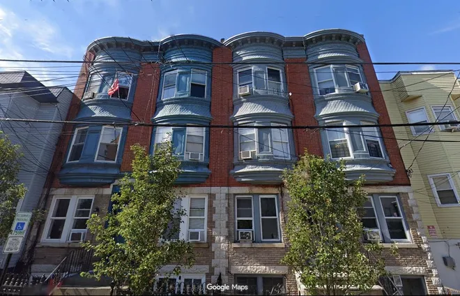 711 10th Street, Union City, NJ 07087