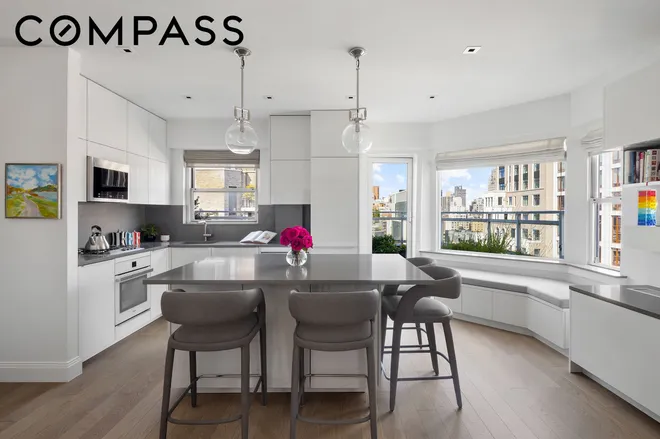 174 East 74th Street #PHA, New York, NY 10021
