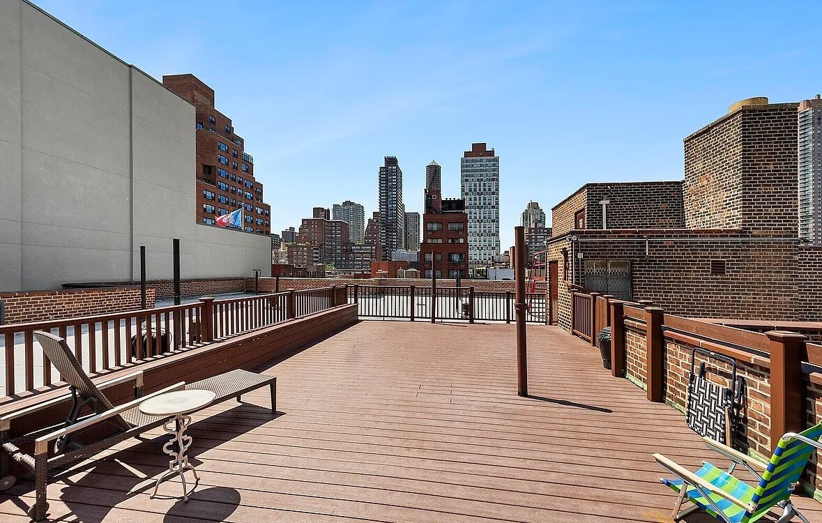 1420 YORK Avenue #4B, Lenox Hill, Manhattan, NY 10021 - Property photo 5 of 7