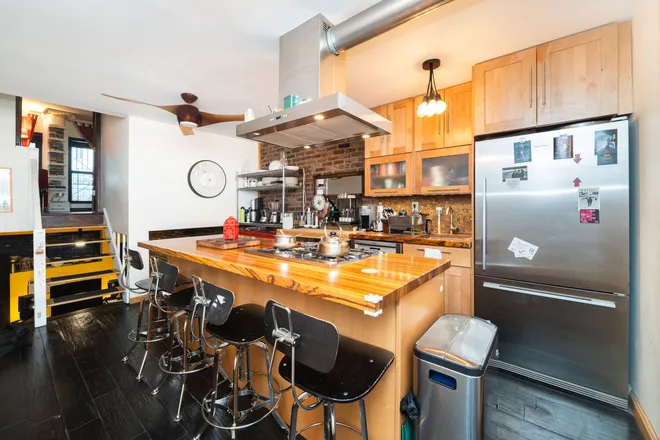 49 East 12th Street #1B, New York, NY 10003