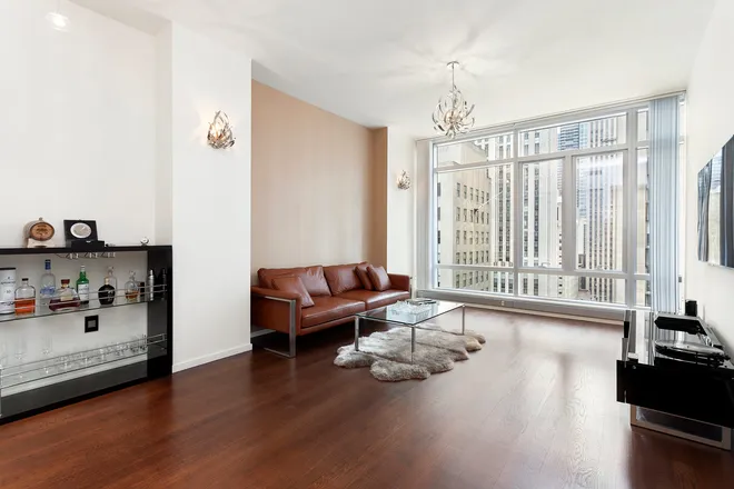18 West 48th Street #16E, New York, NY 10036