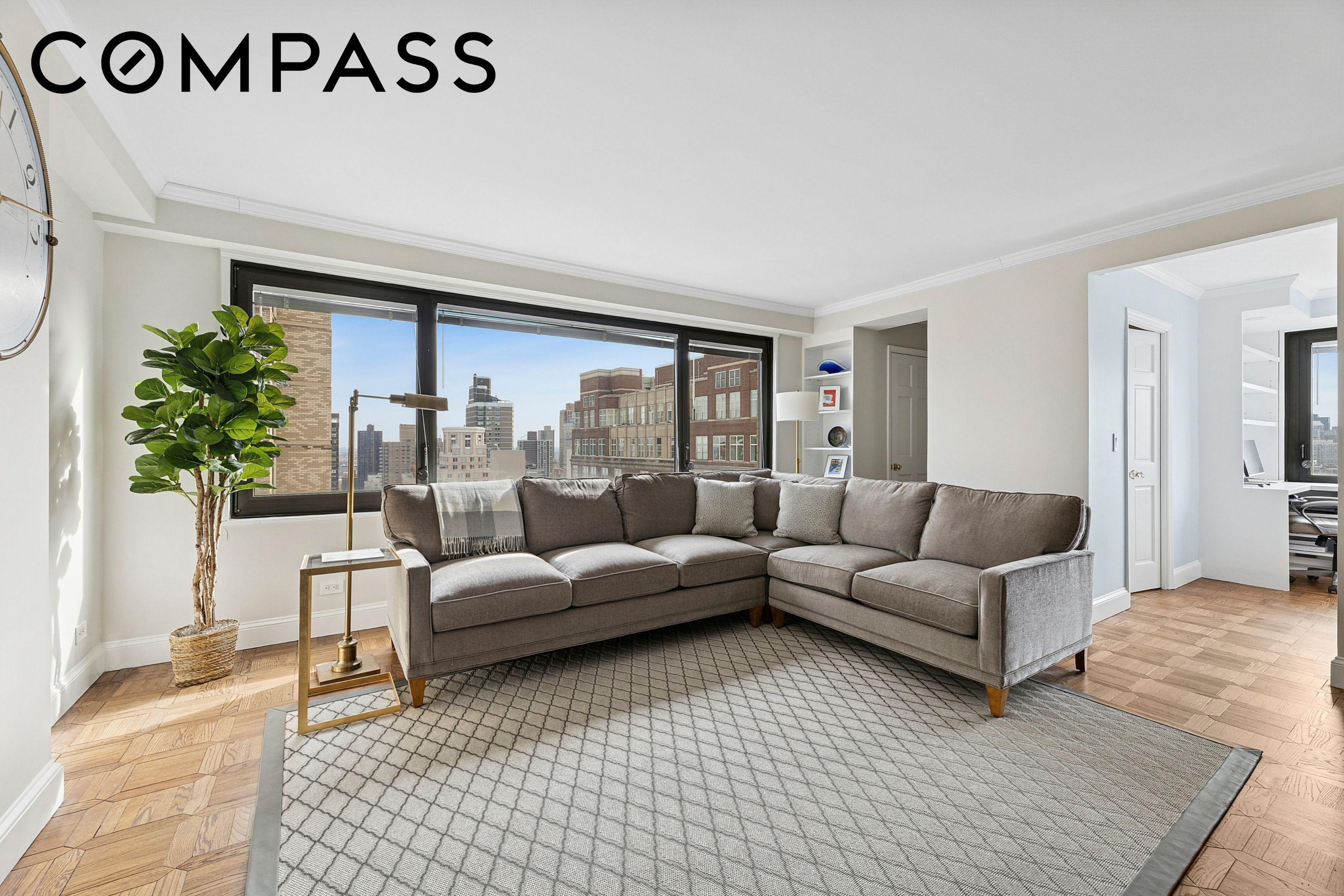 1065 Park Avenue #27C, Upper East Side, Manhattan, NY 10128 - Property photo 3 of 10