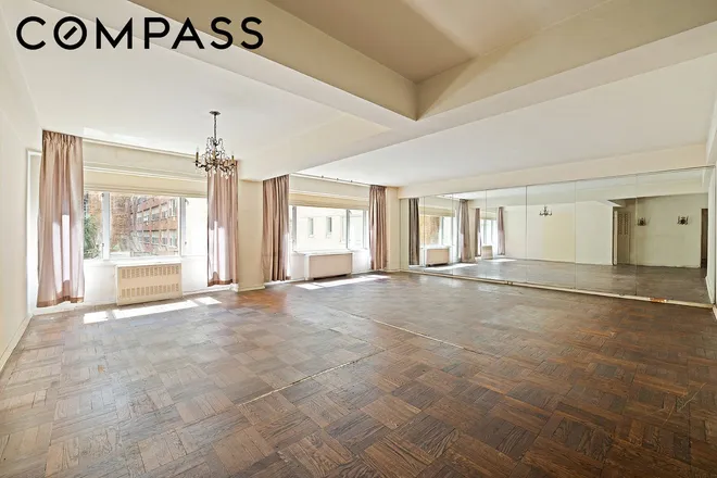 200 East 57th Street #3F, New York, NY 10022