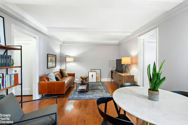 333 East 53rd Street #8A, New York, NY 10022