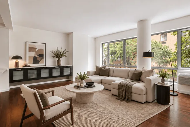 444 West 19th Street #201, New York, NY 10011