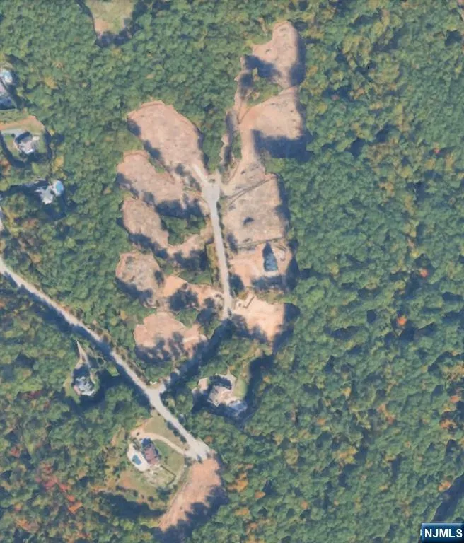 8 Bristol Ridge, Boonton Township, NJ 07005
