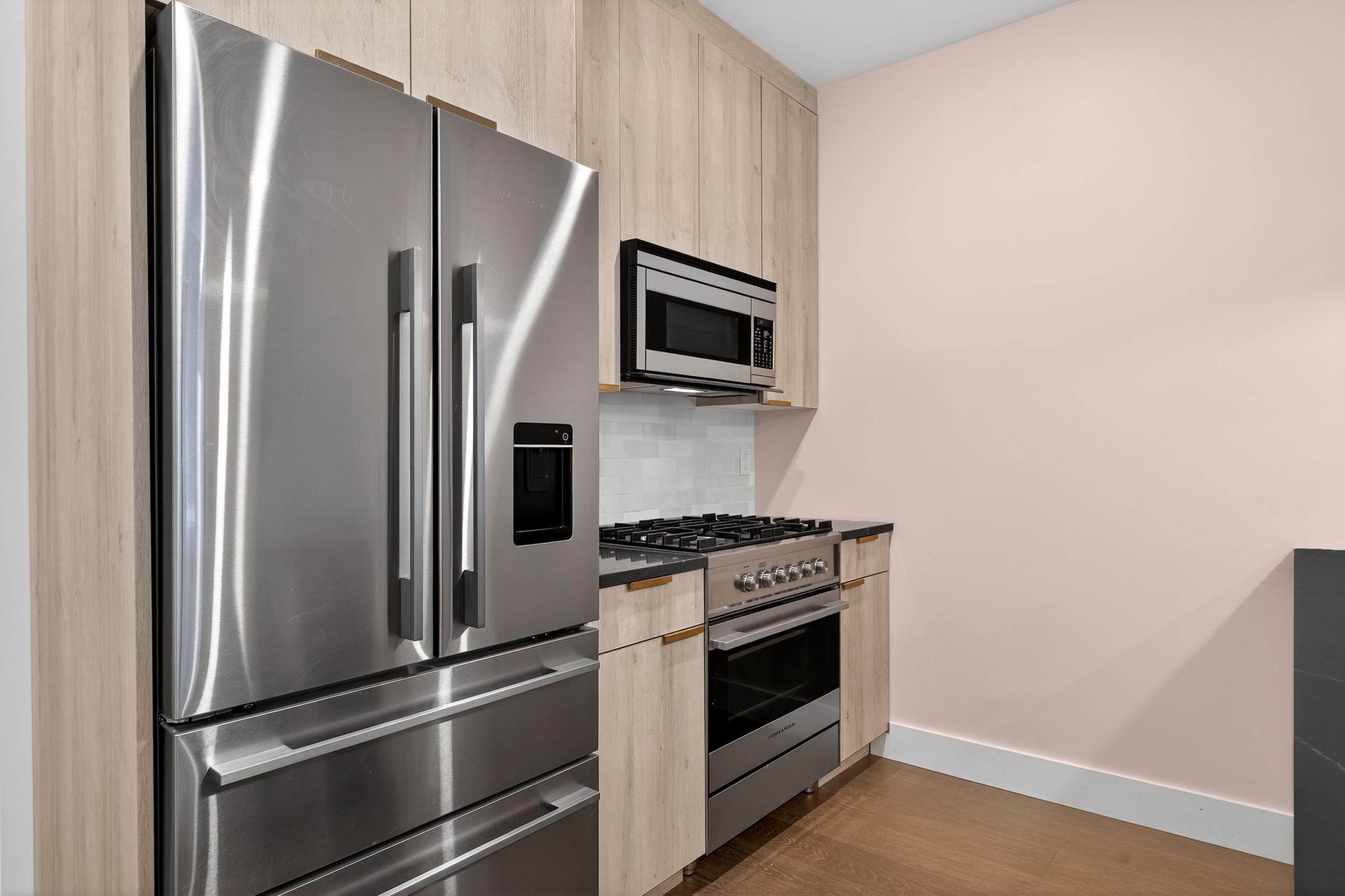 386 5th Street, Jersey City, JC Downtown, NJ 07302 - Property photo 3 of 13