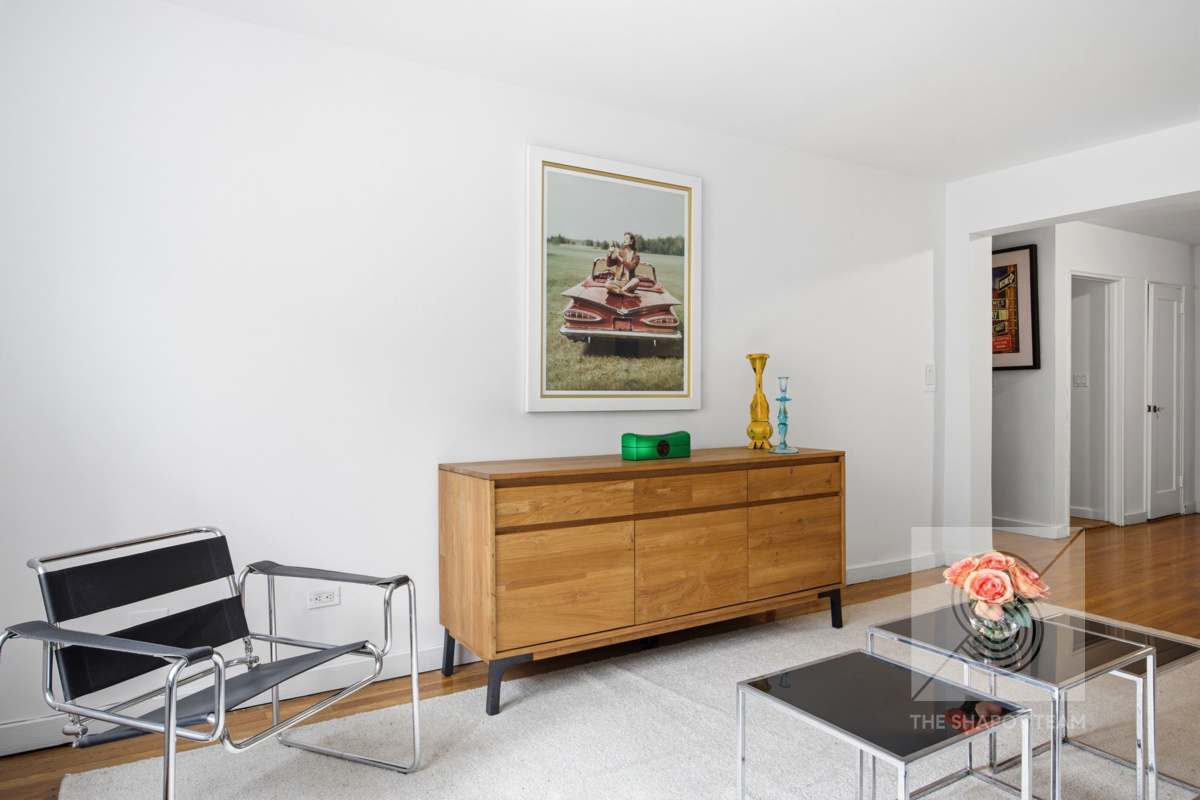 153 Bennett Avenue #3E, Hudson Heights, Manhattan, NY 10040 - Property photo 5 of 16