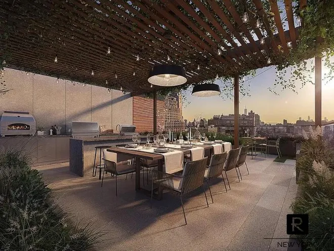 215 West 28th Street #6-E, New York, NY 10001