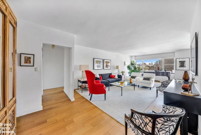 340 East 64th Street #10H, New York, NY 10065