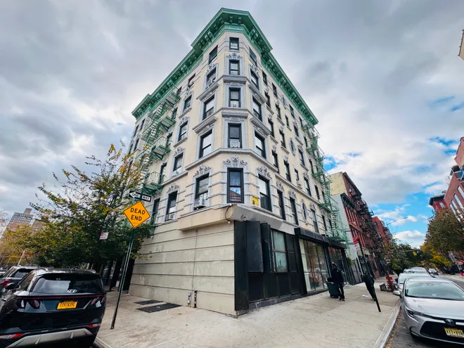 141 Attorney Street #Apt 1A, New York, NY 10002