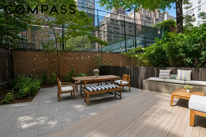 440 East 56th Street #1B, New York, NY 10022