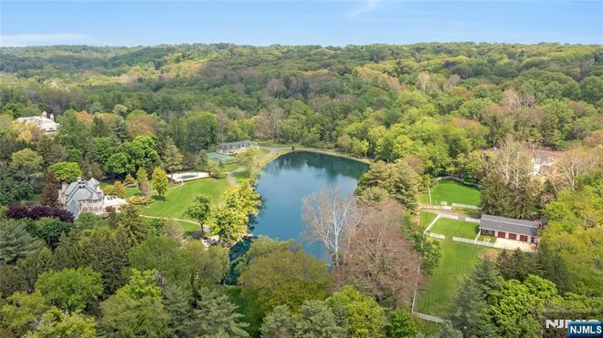 116 East Saddle River, Saddle River, NJ 07458