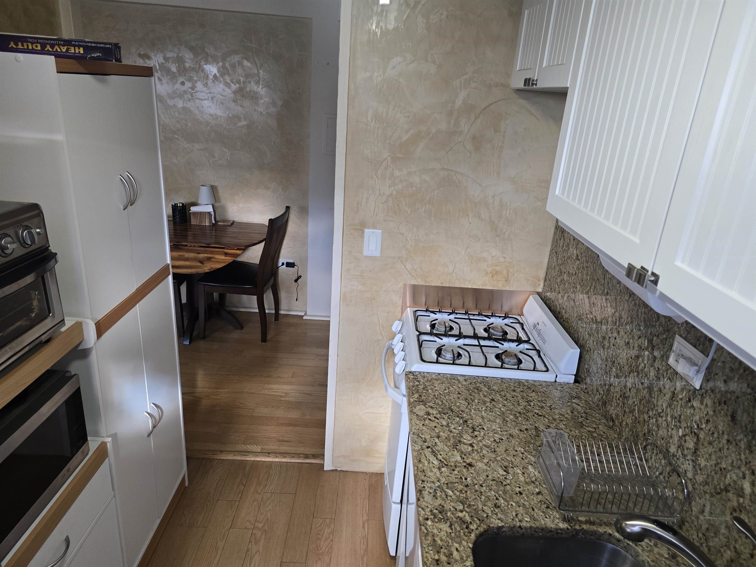 8811 BERGENLINE Avenue, North Bergen Township, North Bergen, NJ 07047 - Property photo 5 of 28
