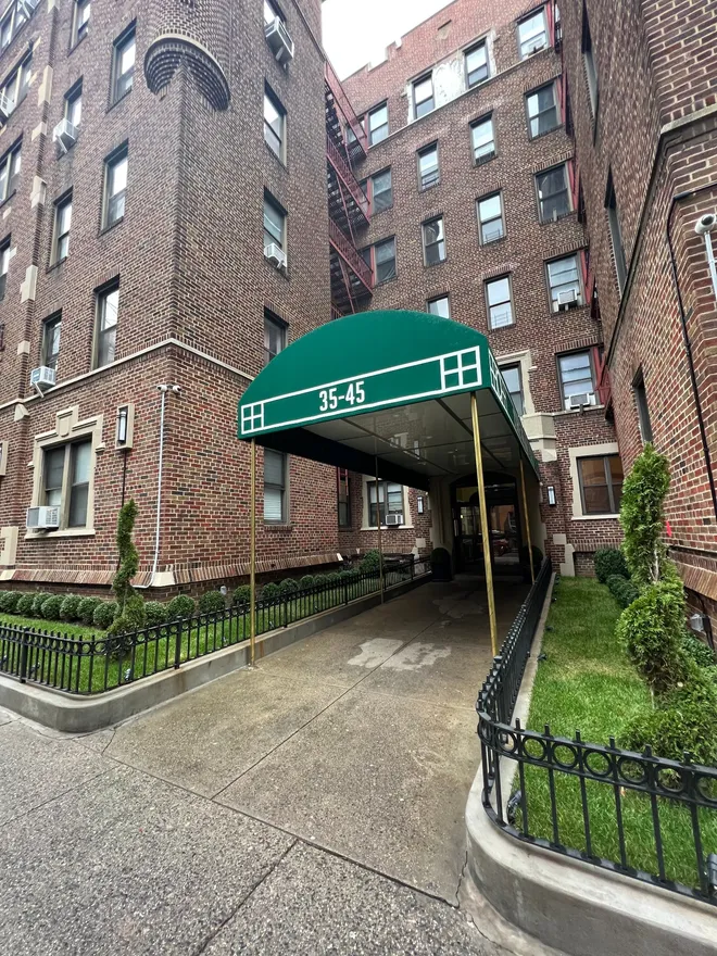 35-45 81st Street #F3, Jackson Heights, NY 11372