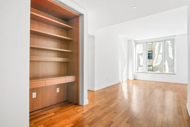 15 William Street #11-F, New York, NY 10005