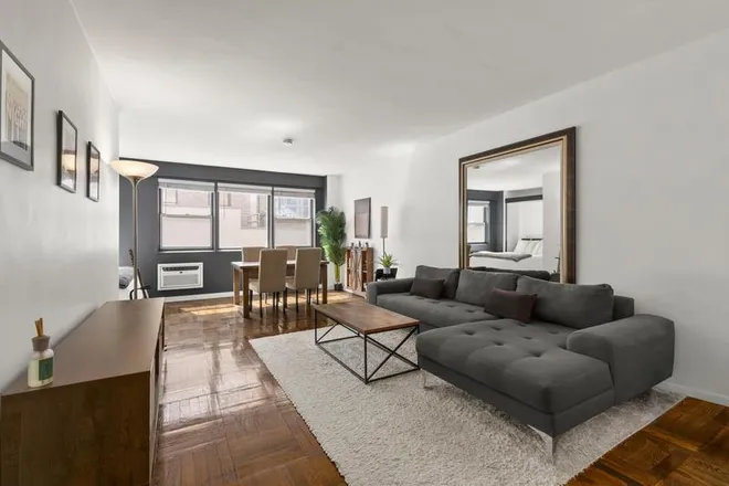 404 East 66th Street #4-C, New York, NY 10065