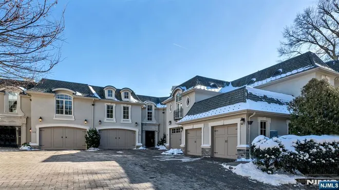 114 Bellaire, Demarest, NJ 07627